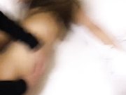 瘋狂男主播帶著性感漂亮女友和朋友一起玩3P遊戲