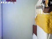 性福小胖与其淫荡大奶女友汽车旅馆打炮 身材誘人淫叫很动听