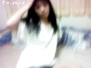 趁父母睡着 偷摸到妹妹房间疯狂操逼