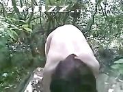 野外草了一个白嫩学生妹