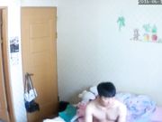 摄像头监控偷拍小夫妻晚上洗完澡后激情打炮