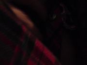 在亲戚家寄宿 半夜摸到表妹的房间捏捏她的小乳头