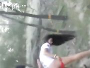 野战系列之三男一女小树林AV拍摄无限激情