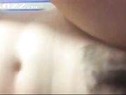 寂寞少女独自一人在家欲望来袭玩骚逼