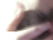 寂寞少女独自一人在家欲望来袭玩骚逼