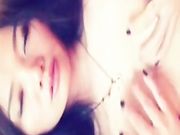 长发女神级美女家中秀出超干净的嫩屄 看着就想舔