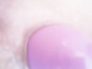 嫩妹主播舔跳蛋 超级骚的呻吟声 很是诱惑