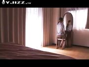 涉世未深的清纯人妻被隔壁老王初次调教偷情