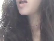 寂寞风骚小少妇家中欲火难耐 开直播露奶子