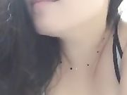 寂寞风骚小少妇家中欲火难耐 开直播露奶子