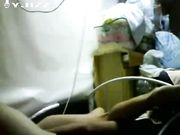 年轻身体棒 昨晚刚做了五次 今天刚睡醒嫩女友就要