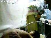 年轻身体棒 昨晚刚做了五次 今天刚睡醒嫩女友就要