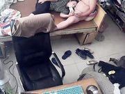 水滴摄像头监控偷拍小姐姐吃着大鸡巴用手机玩自拍