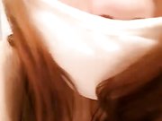 萝莉紫薇完在洗手间用肤阴洁洗逼逼