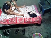 装逼大半夜还要戴个墨镜看他逼舔得爽啊