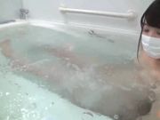 很火的19岁可爱白虎大奶肥臀援交学生妹被富二代搞出好多淫水