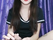 清纯小萝莉新人直播大秀 双人激情口交