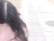 太牛逼了大白天帅哥和妹子马路边车来车往的草地上露出做爱