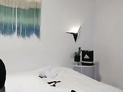 纹身直播男为提高人气不惜高价约啪网红脸气质大奶美女肏逼