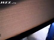 下班后宾馆3P白嫩小骚妇 两根大屌轮番上才能好好满足她