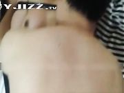 大奶已婚小骚妇勾引单男去她家玩捆绑 床单上都是淫液