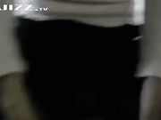 老公不在家 寂寞小骚妇约楼上邻居到家中穿丝袜操逼