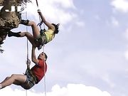 年轻情侣挑战极限做爱 蹦极时悬在空中快炮抽插真刺激