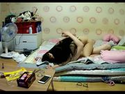 小情侣在出租房啪啪做爱流出 漂亮妹子感觉到了 娇喘连连女上位自己疯狂耸动