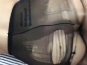 给老婆的开档丝袜拍写真