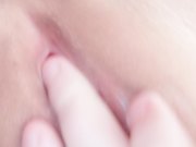 清纯可人网红嫩妹甜味迷漫双马尾白丝袜粉嫩嫩白虎一线天馒头逼让你忍不住想舔一舔