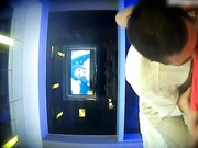 憨厚小哥约炮性经验不多的青春美少女二话不说把内裤扒掉就捅搞的妹子啊啊哭叫