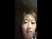 大胆女主播大晚上找男粉丝去野战