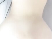 丰满身材毛毛浓密大屁股少妇和炮友激情啪啪，床边翘起屁股后入