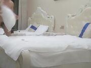 【横扫外围兼职大学生】苗条漂亮妹子，身材玲珑有致温柔体贴