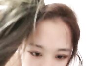 同父异母兄妹啪啪操 高冷妹纸主动骑乘扭动美臀 后入内射粉穴