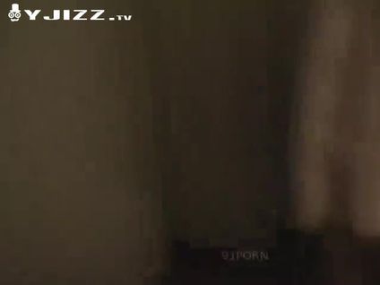 全程露脸国模何梵宾馆里和摄影师毒龙肛交做爱口爆