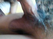 丰韵熟女给年轻小伙子舔鸡巴 口活好看表情就知道超认真