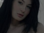 性感漂亮巨乳黑发妹子约到家中啪啪啪 口技还不错