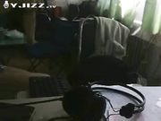 花了800元招嫖学生妹回家做爱 压抑了好久的欲望在快炮抽插中释放