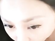 戴着眼镜很有御姐范的网红主播铁锤妹妹和姐夫开房啪啪对白清晰1