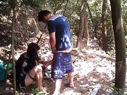 2017重磅小树林猪肉佬垃圾山轮战两个打扮时尚风韵犹存的小姐