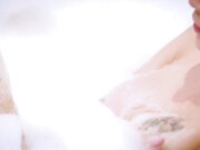 极品麻豆女郎angela的坚挺双乳