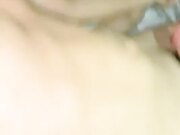 高颜值鸭舌帽大奶泰国妹子，性感黑丝翘屁股口交骑乘后人猛操