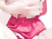 最美推特网红美少女『恶犬』定制版新作-礼服套装诱惑 白嫩美乳粉浪穴