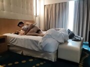 小伙酒店操极品身材的可爱小女友 舔了一下BB好咸呐