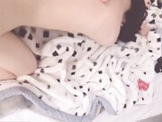 魔都青涩美少女在男友离开时用狗爬式和邻居纹身猛男啪啪做爱