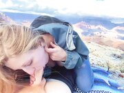 史诗般的大峡谷性爱冒险之旅 第一视角 幕天席地的做爱内射