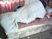 2020年某小区出租房离异漂亮美少妇生意好的不得了连续接了不同年龄段的嫖客