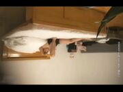 性感黄色包臀裙妹子3P啪啪前后口交抬腿侧入多种姿势换着操