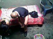 极品眼镜男半夜邀约有妇之夫家中舔逼 超灵活的舌功让小少妇忘乎所以 淫水流满床